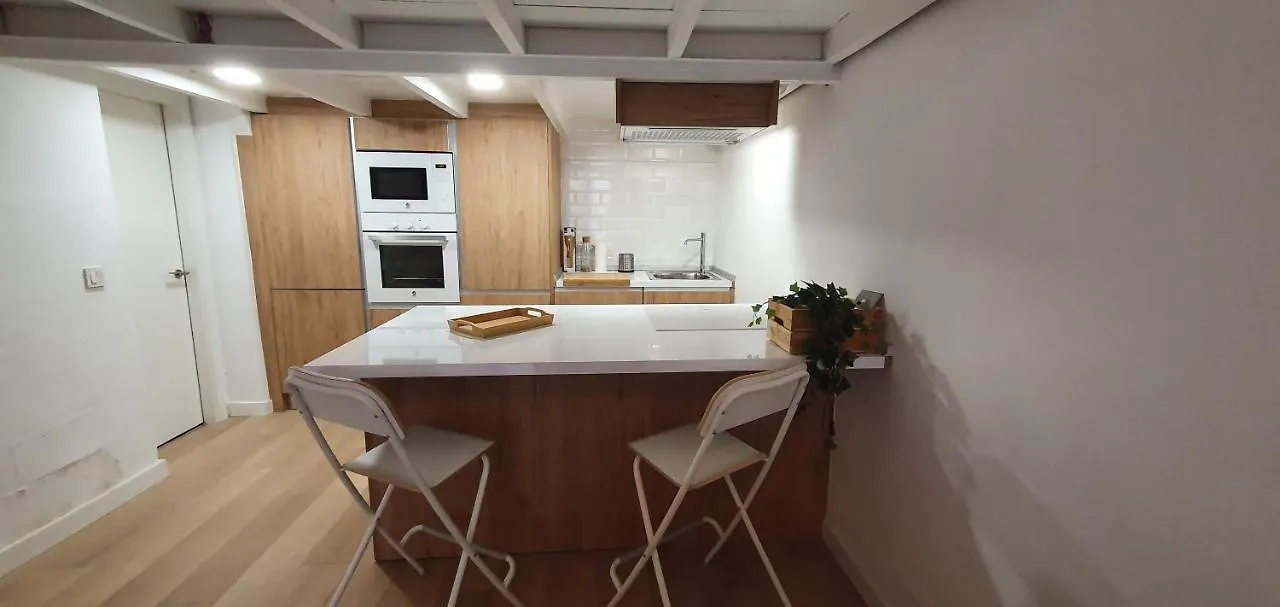 Triana 3 Wifi Apartment Seville